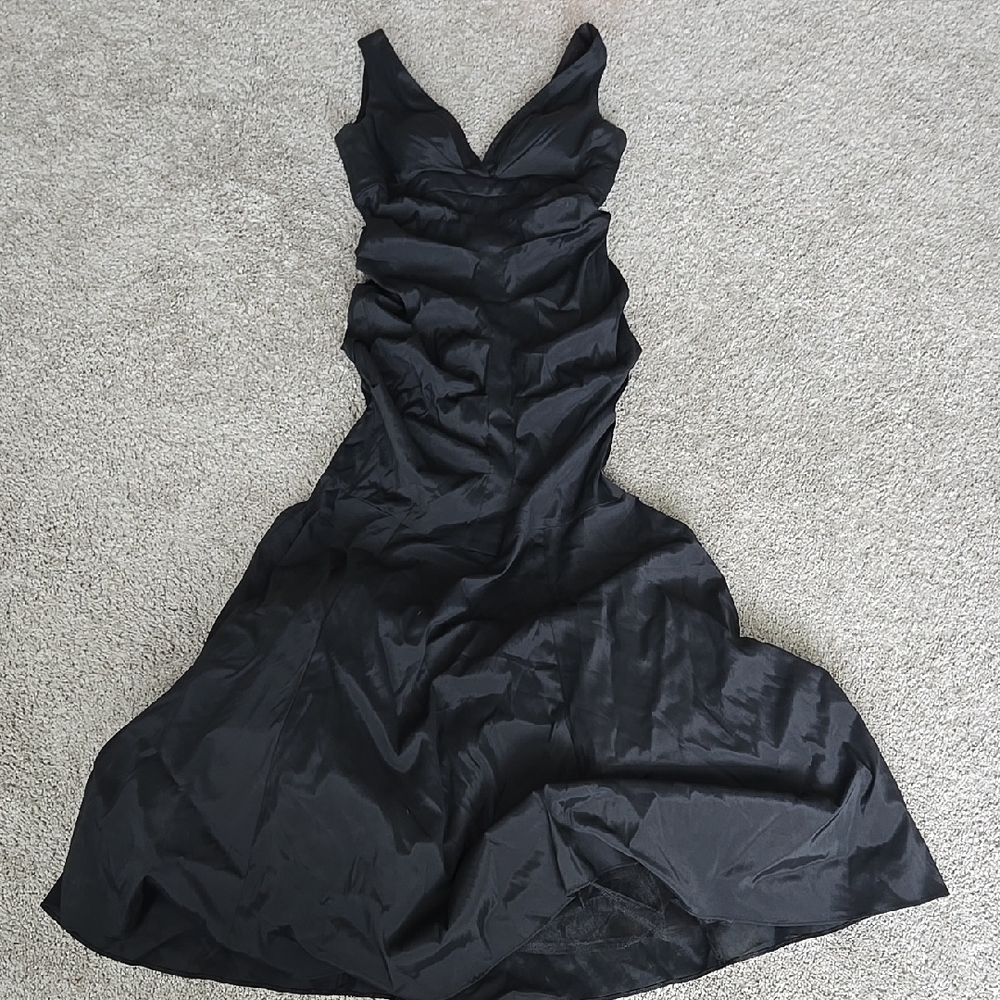 Xscape Black Ruched Sleeveless Gown